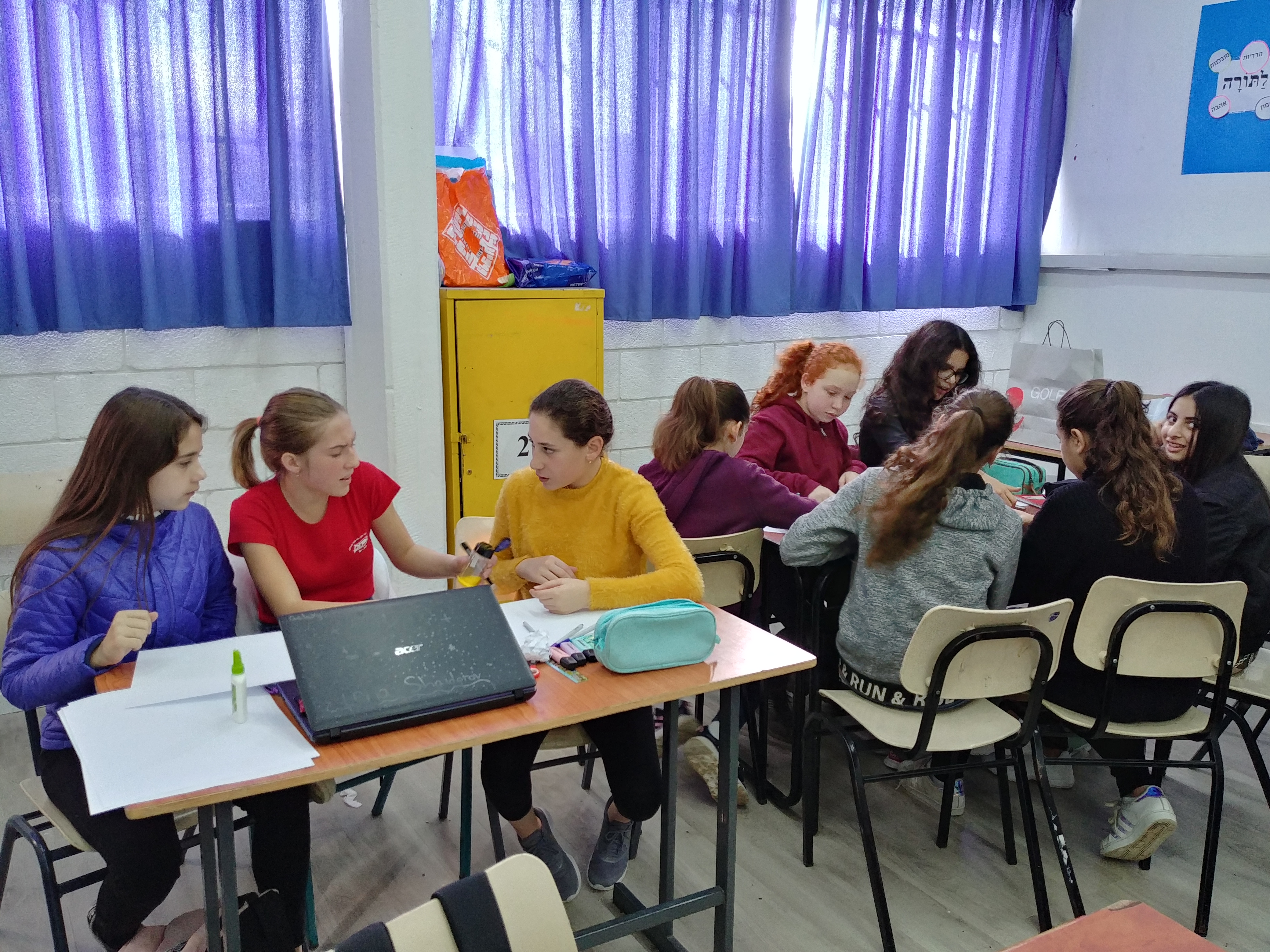 שילוב Low Tech עם Hi-Tech